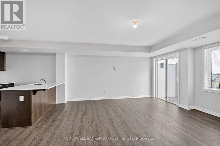 29616181/218-pilot-private/emerald-meadowstrailwest/ottawa/ontario/K2V0S4_15