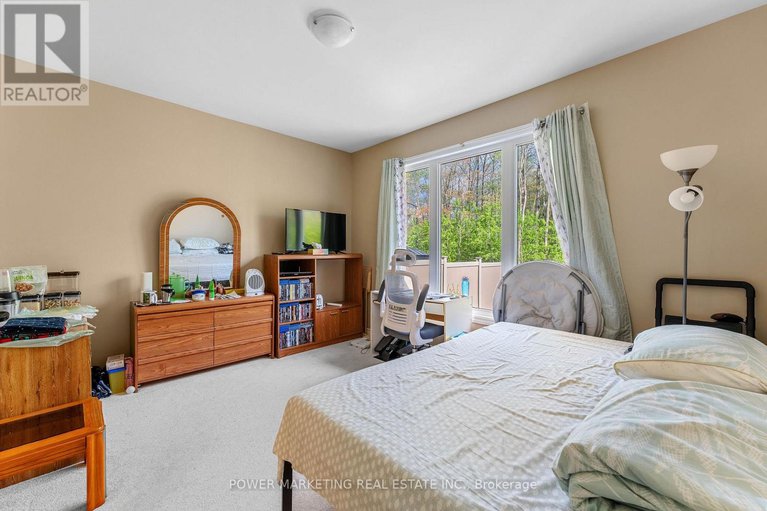 28282799/6356-renaud-road/mer-bleuebradley-estatesanderson-park/ottawa/ontario/K1W0R9_18