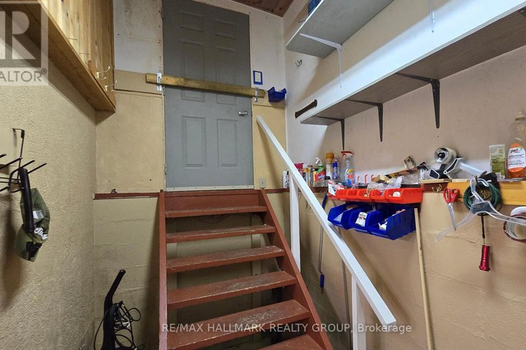 29082660/266-baldwin-street/constance-bay/ottawa/ontario/K0A3M0_23