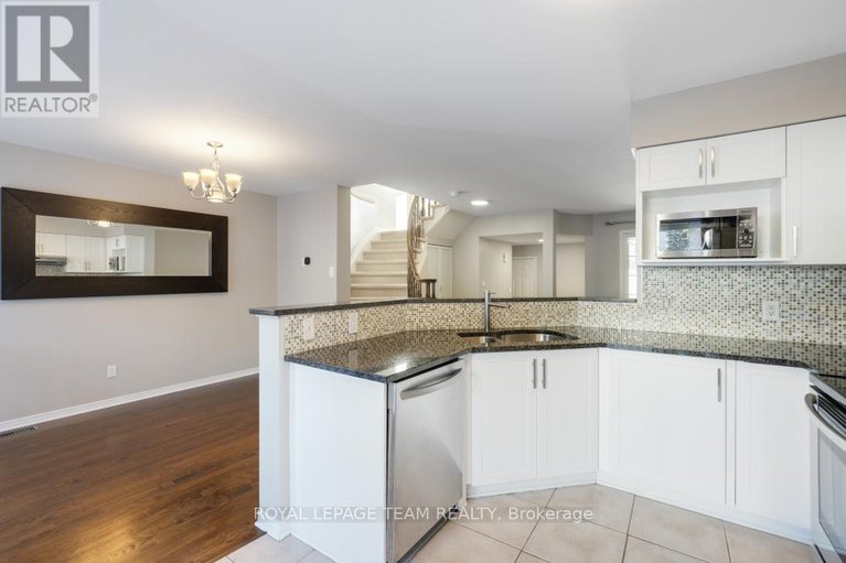 29188822/13-grammercy-park/central-park/ottawa/ontario/K2C4C7_15