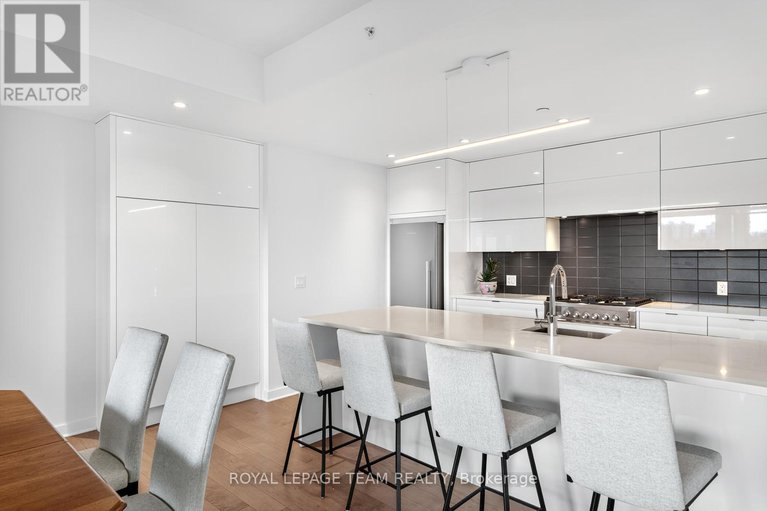 29177023/608-135-barrette-street/vanier/ottawa/ontario/K1L7Z9_19