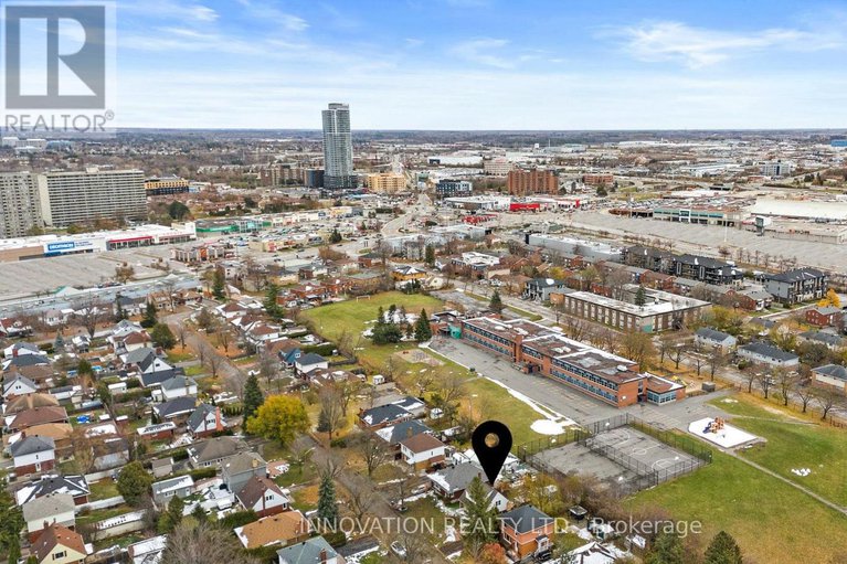 29116393/542-wolffdale-crescent/overbrookcastle-heights/ottawa/ontario/K1K1N5_43