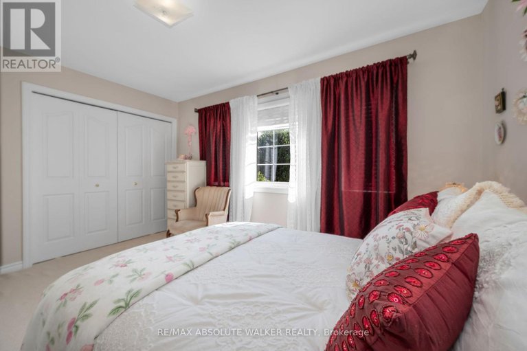 28543376/1867-springridge-drive/springridgeeast-village/ottawa/ontario/K4A4R1_29