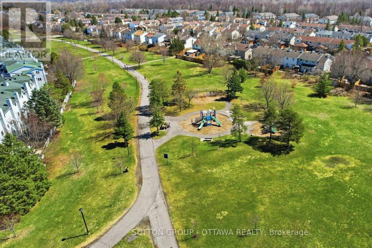 29632845/101-268-lorry-greenberg-drive/hunt-club-parkgreenboro/ottawa/ontario/K1T3K1_35