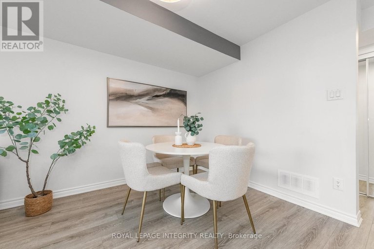 29626135/138-541-takamose-private/cfb-rockcliffe-and-area/ottawa/ontario/K1K5A5_6