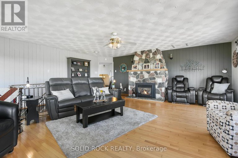 28614420/834-storyland-road/horton-twp/horton/ontario/K7V3Z8_11