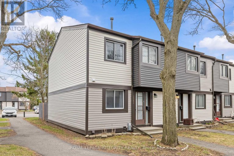 29632019/3565-aladdin-lane/blossom-parkkemp-parkfindlay-creek/ottawa/ontario/K1T1E1_2