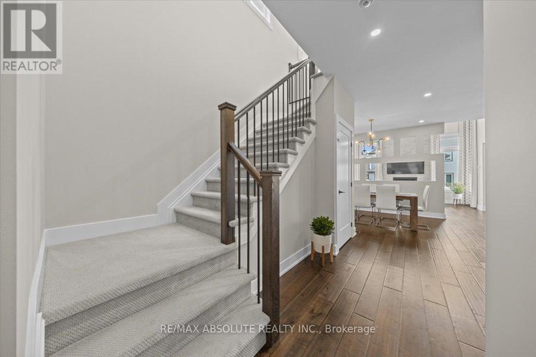 28848496/332-haliburton-heights/emerald-meadowstrailwest/ottawa/ontario/K2S1S3_32