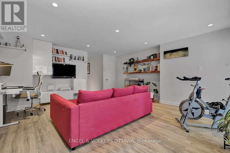 29633384/32-sims-avenue/hintonburg/ottawa/ontario/K1Y3K1_39