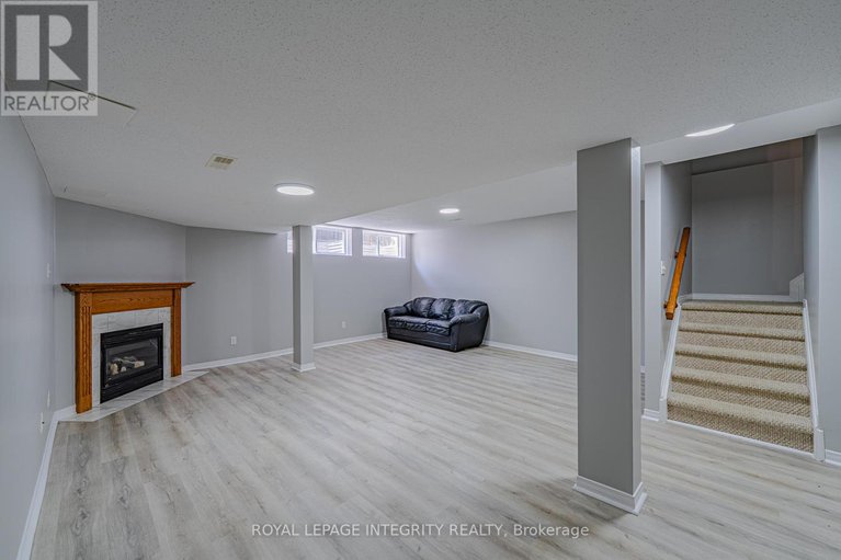 28621656/165-kinross-private/morgans-grantsouth-march/ottawa/ontario/K2K3P8_27