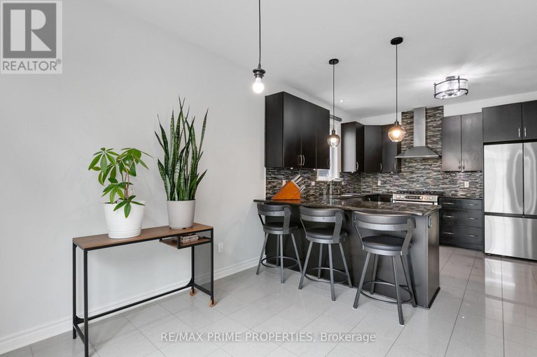 29045597/526-golden-sedge-way/blossom-parkkemp-parkfindlay-creek/ottawa/ontario/K1T0G3_21