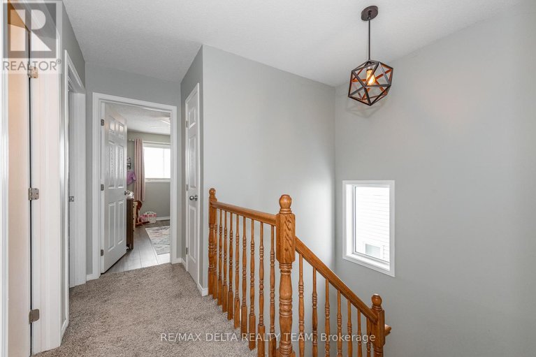 29328133/152-ludlowe-street/fallingbrookgardenway-south/ottawa/ontario/K4A5C7_13