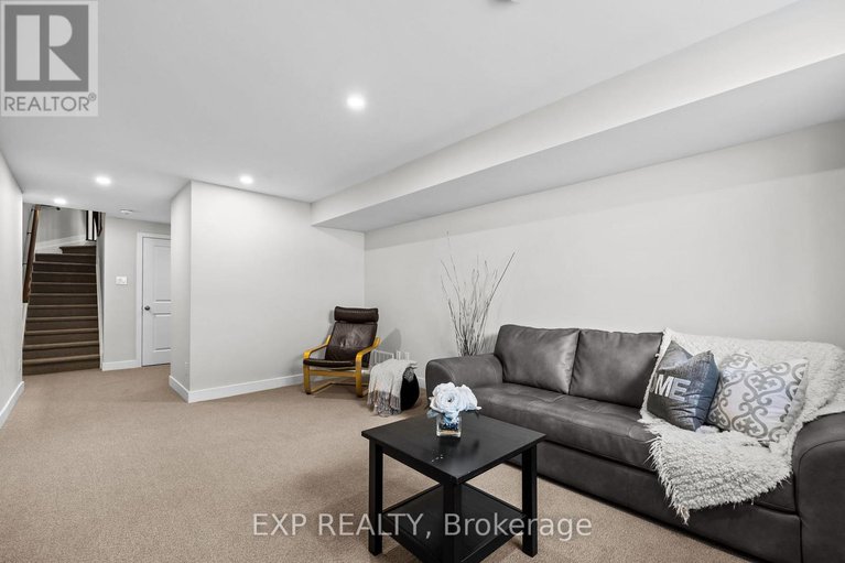 29349070/335-wabasso-lane/leitrim/ottawa/ontario/K1T0T2_21