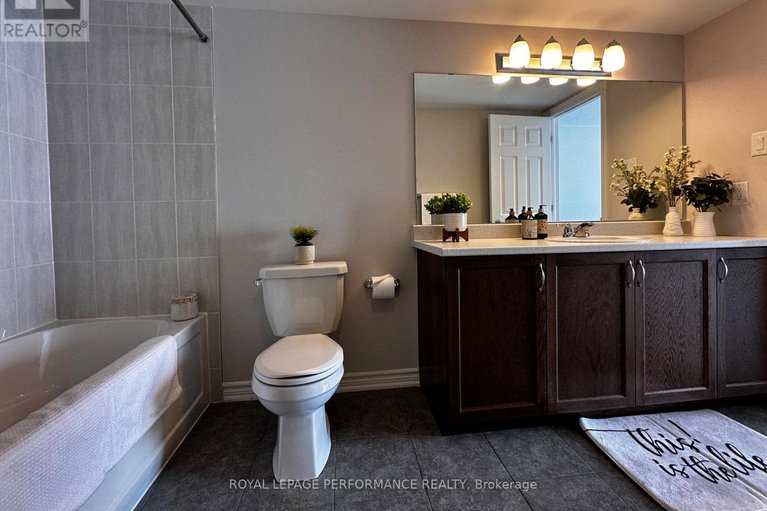 29430719/517-ozawa-private-e/cfb-rockcliffe-and-area/ottawa/ontario/K1K4Z8_22