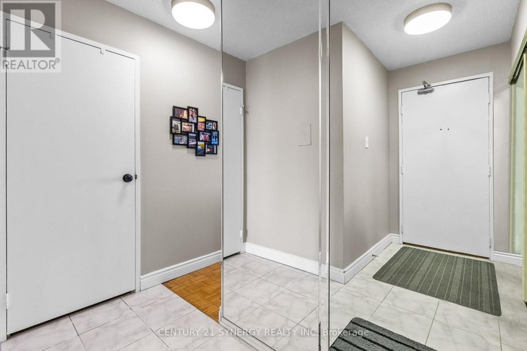 29554666/1009-158a-mcarthur-avenue/vanier/ottawa/ontario/K1L7E7_2