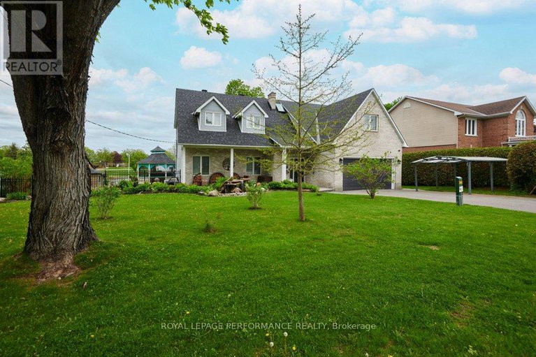 28347895/6099-james-bell-drive/manotick-south-to-roger-stevens/ottawa/ontario/K4M1B3_2