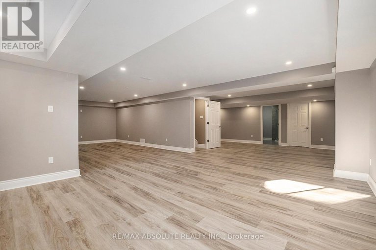 28641840/17-rutherglen-terrace/morgans-grantsouth-march/ottawa/ontario/K2K3A5_33
