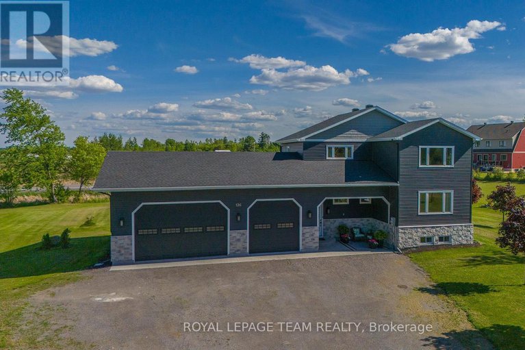 28782906/126-grasshopper-lane/dunrobin-shores/ottawa/ontario/K0A1T0_1