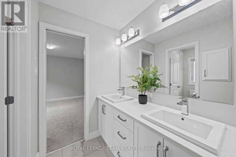 29615580/539-honeylocust-avenue/emerald-meadowstrailwest/ottawa/ontario/K2V0L8_35