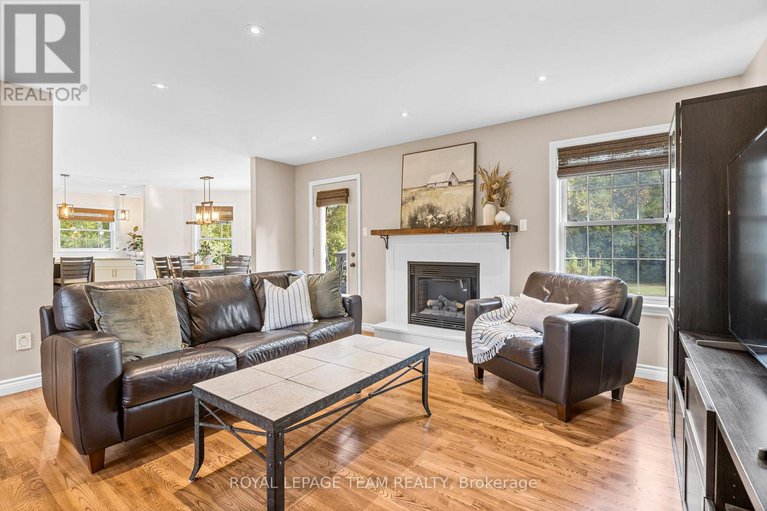 28886315/15-empress-drive/kemptville/north-grenville/ontario/K0G1J0_11