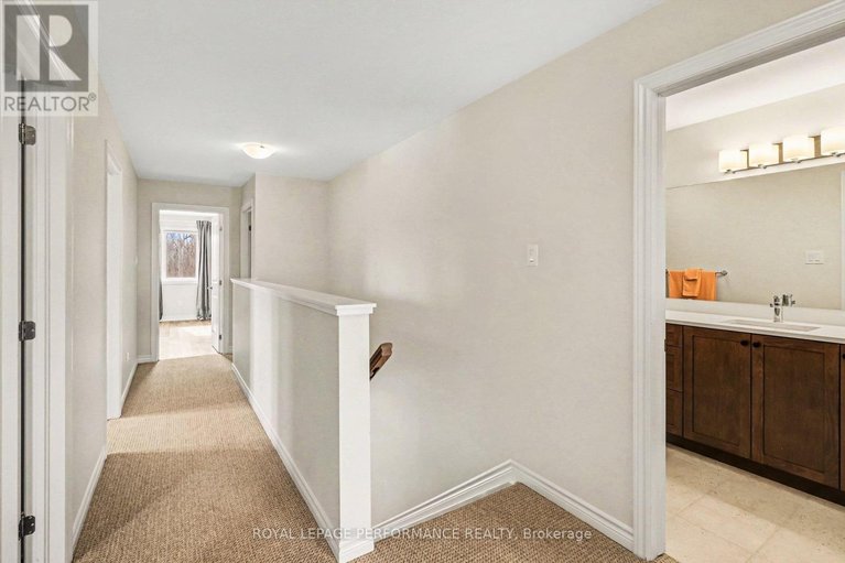 29540688/14-academie-street/embrun/russell/ontario/K0A1W0_19