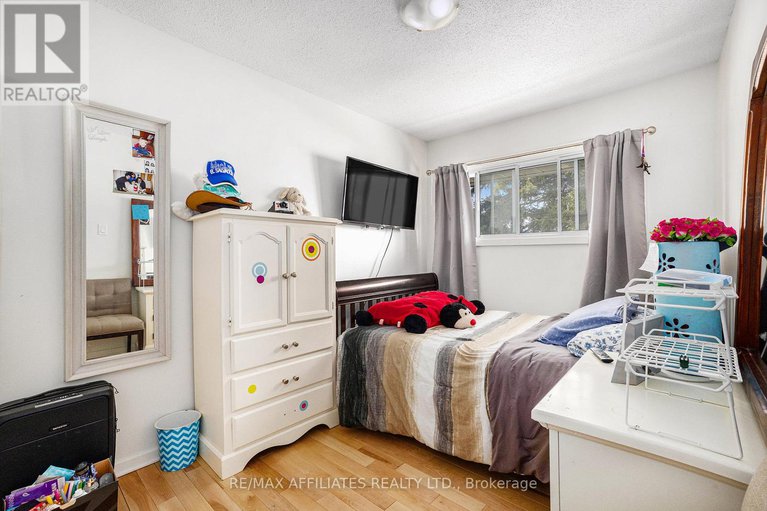 28289512/6208-renaud-road/orleans-village/ottawa/ontario/K1W0L1_13
