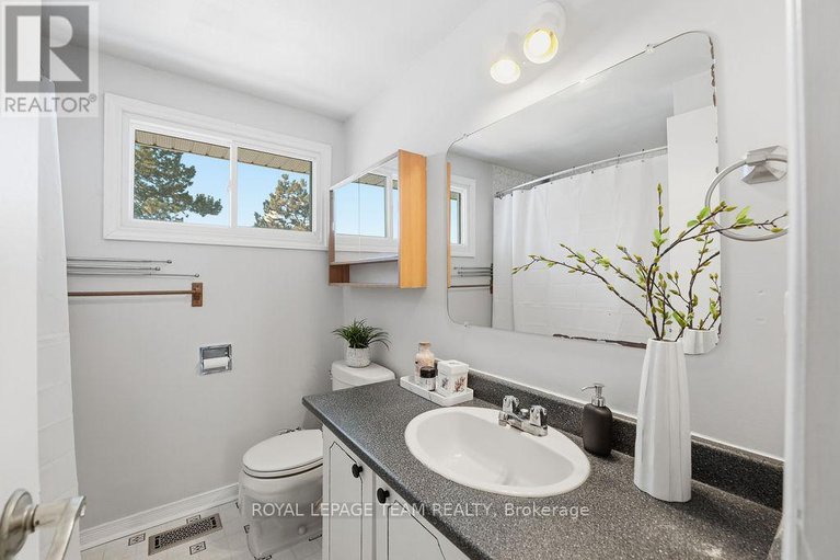 29399726/b-461-moodie-drive/arbeatha-park/ottawa/ontario/K2H8T7_26