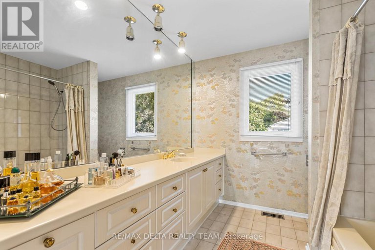 29013379/11-garand-street/urbandale-acres/ottawa/ontario/K1H8M1_21