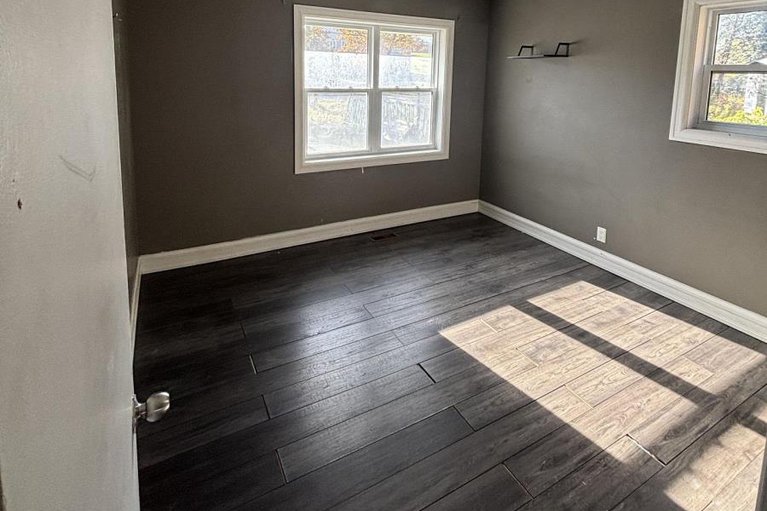 29041801/5497-manotick-main-street/manotick-village-manotick-estates/ottawa/ontario/K4M0E2_8