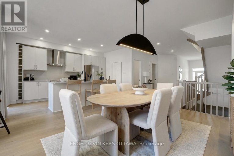 29008801/2006-allegrini-terrace/emerald-meadowstrailwest/ottawa/ontario/K2S2S7_13