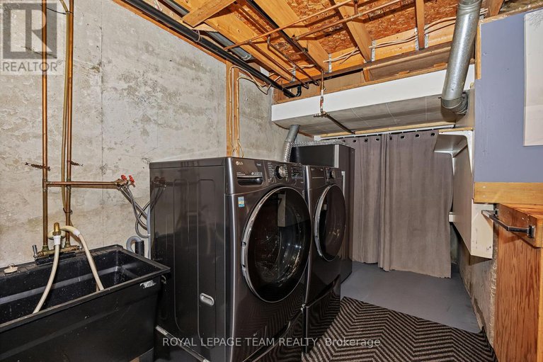 28523246/77-12-bentbrook-crescent/heritage-park/ottawa/ontario/K2J3X9_35