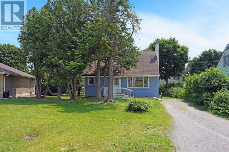 28555292/10-argue-drive/borden-farmstewart-farmcarleton-heightsparkwood-hills/ottawa/ontario/K2E6S1_2