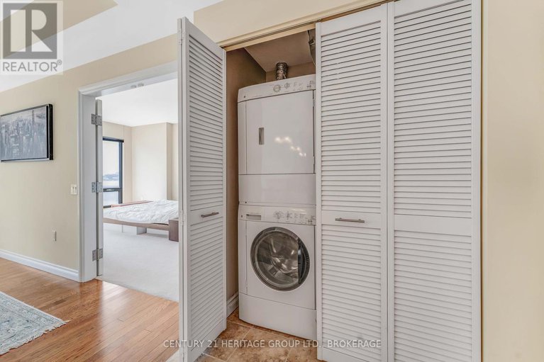 28757167/1103-90-george-street/lower-townbyward-market/ottawa/ontario/K1N0A8_22