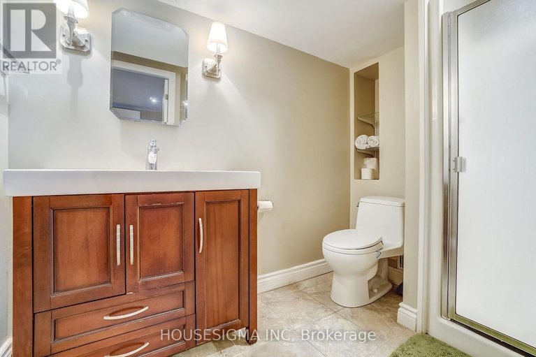 29056131/2335-harding-road/elmvale-acresurbandale/ottawa/ontario/K1G3B7_21