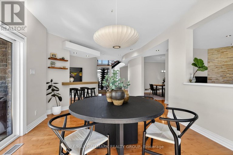 29680684/1934-lenester-avenue/mckellar-heightsglabar-park/ottawa/ontario/K2A1J9_14