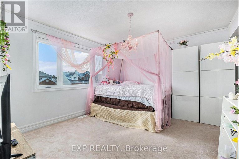 29453383/61-lamadeleine-boulevard/embrun/russell/ontario/K0A1W0_15