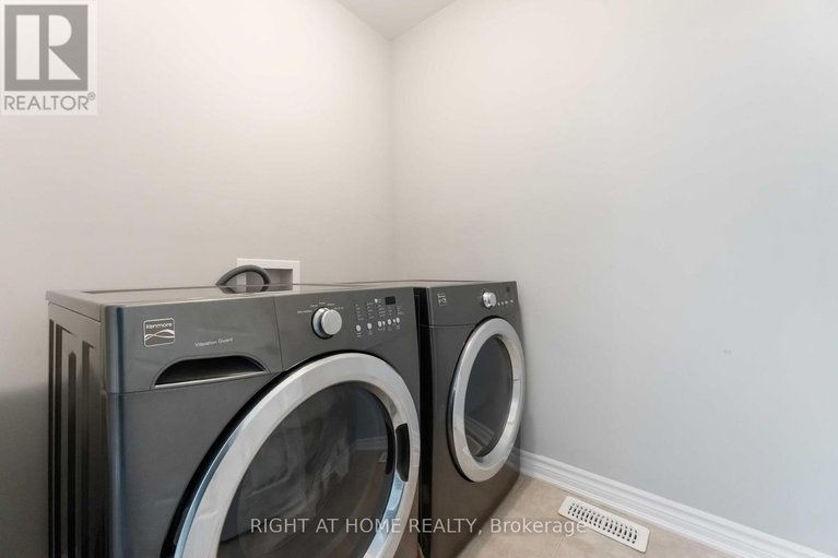 28637167/139-maestro-avenue/stittsville-north/ottawa/ontario/K2S0V4_22