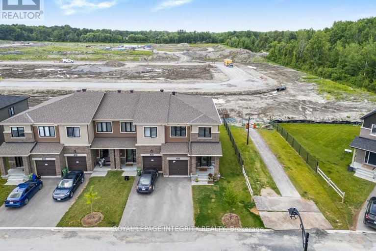 28622673/247-elsie-macgill-walk/rural-kanata-central/ottawa/ontario/K2W0L4_28