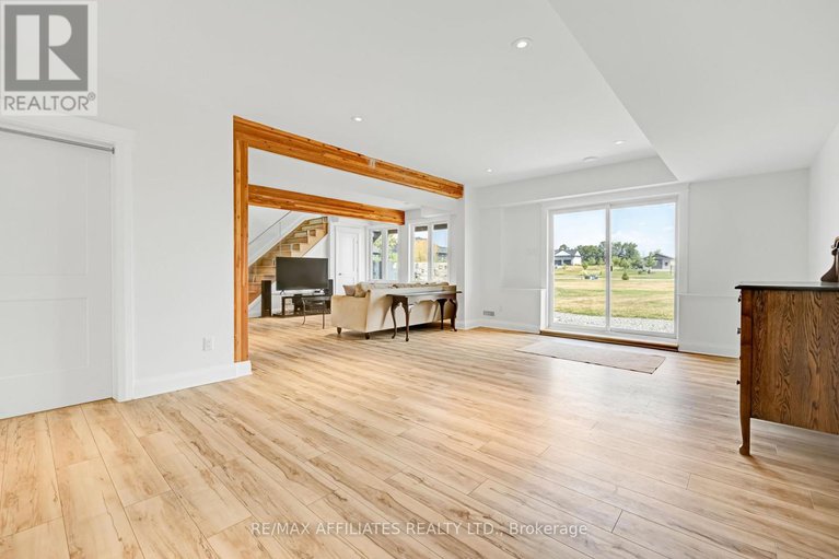 28735711/205-westar-farm-way/remainder-of-stittsville-area/ottawa/ontario/K0A1B0_38