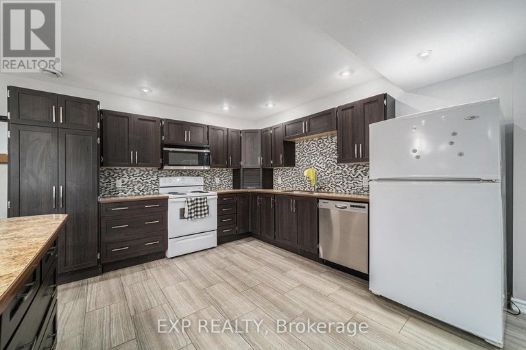 28516160/4806-frank-kenny-road/sarsfieldbearbrook/ottawa/ontario/K0A3H0_12
