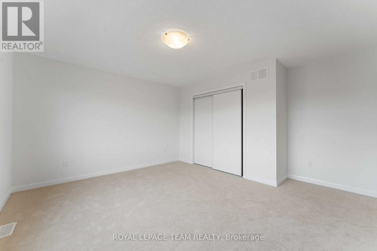 29547342/623-idyllic-terrace/avalon-east/ottawa/ontario/K4A5N9_26