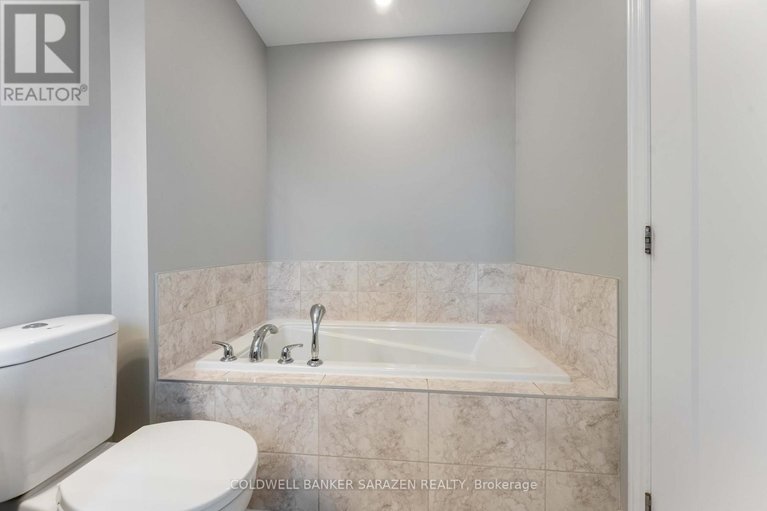 29266976/948-kilbirnie-drive/half-moon-bay/ottawa/ontario/K2J6G2_23