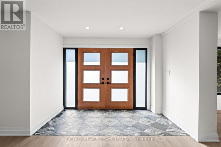 28989052/5575-south-sunset-drive/manotick-long-island-nicholls-island/ottawa/ontario/K4M1J4_7