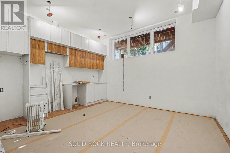 29669970/840-alpine-avenue/queensway-terrace-north/ottawa/ontario/K2B5R6_11