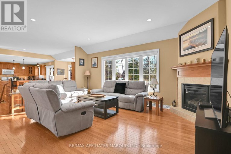 29281457/6574-adrian-court/south-glengarry-charlottenburgh-twp/south-glengarry/ontario/K6H7J1_7