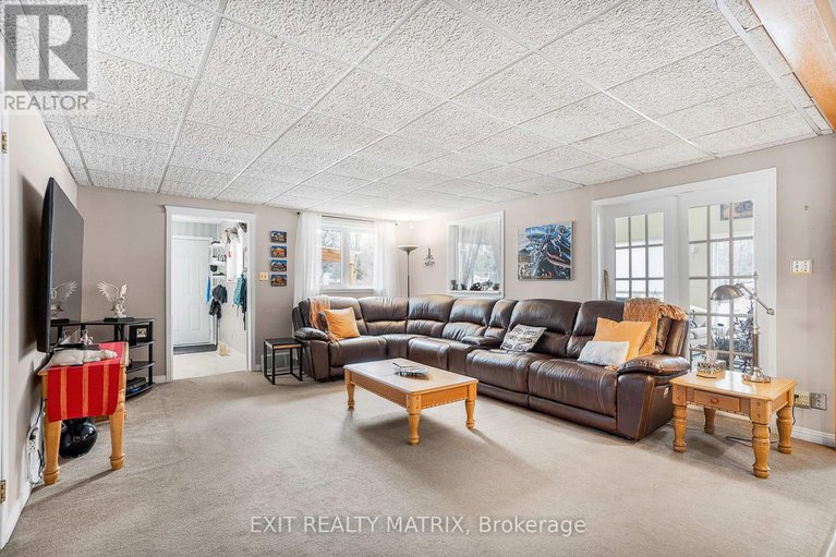 28103787/732-pattee-road/champlain-twp/champlain/ontario/K6A0G1_19