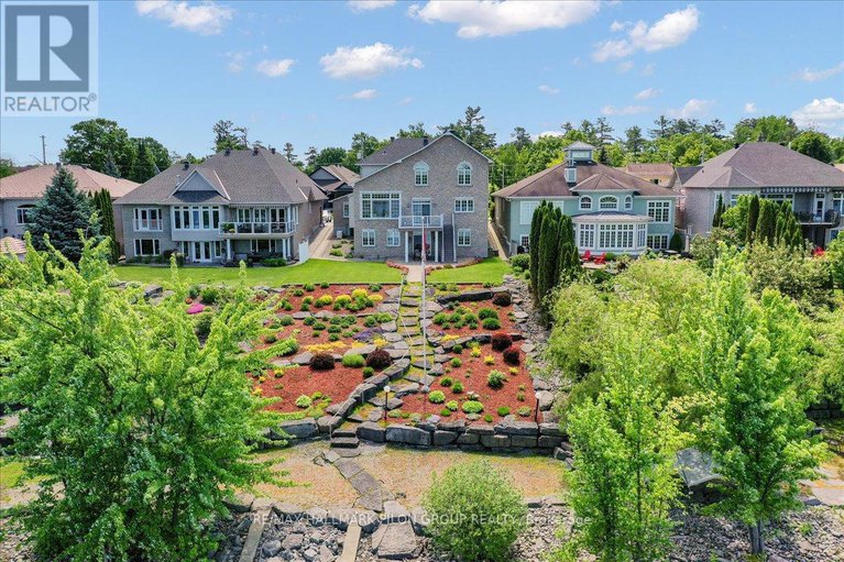 28463526/6373-radisson-way/hiawatha-parkconvent-glen/ottawa/ontario/K1C2Z9_39