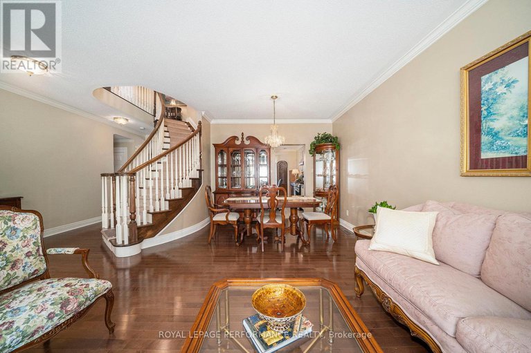 28759789/21-berry-glen-street/strandherd/ottawa/ontario/K2G7A5_12