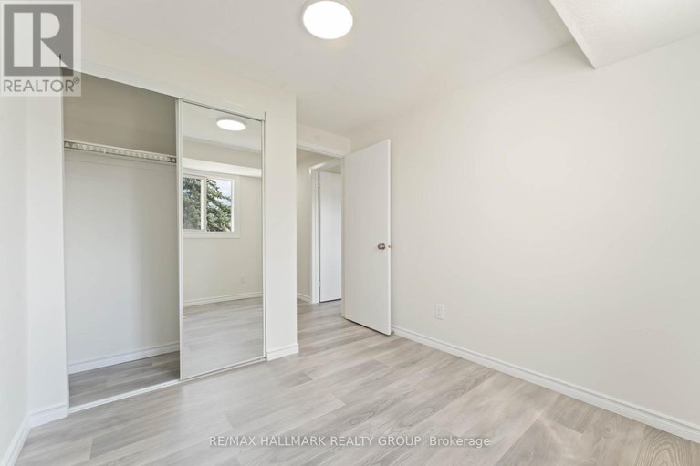 28989526/317-1441-palmerston-drive/carson-grove/ottawa/ontario/K1J8N9_19
