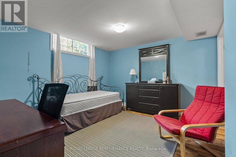 28812738/1901-pennyroyal-crescent/notting-hillsummerside/ottawa/ontario/K4A0P3_38